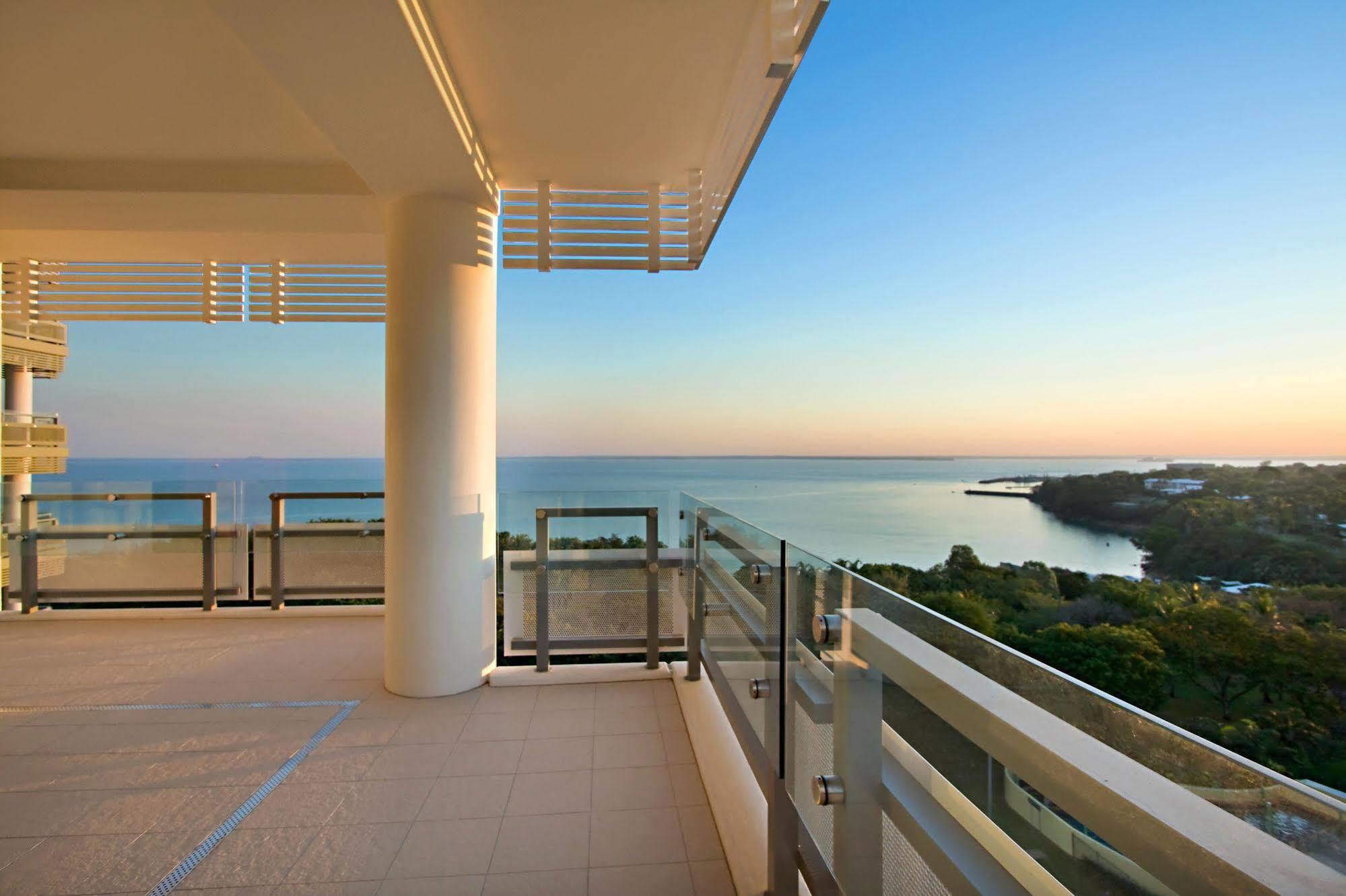 One30 Esplanade Apartment Darwin Exterior photo